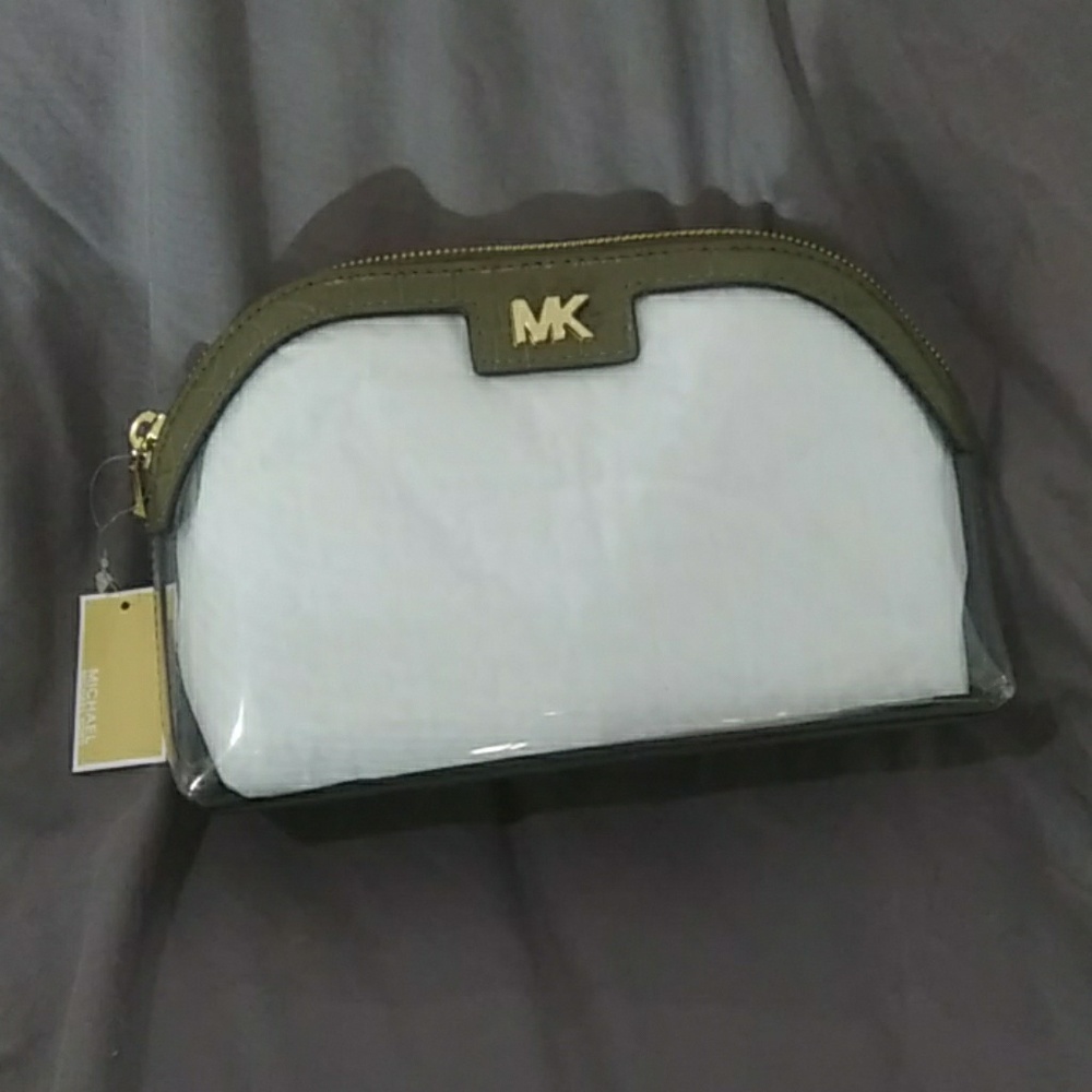 Michael Kors Large Travel Pouch - Olive